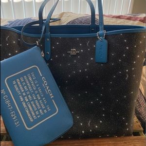 Coach Tote Reverse able New without tags
